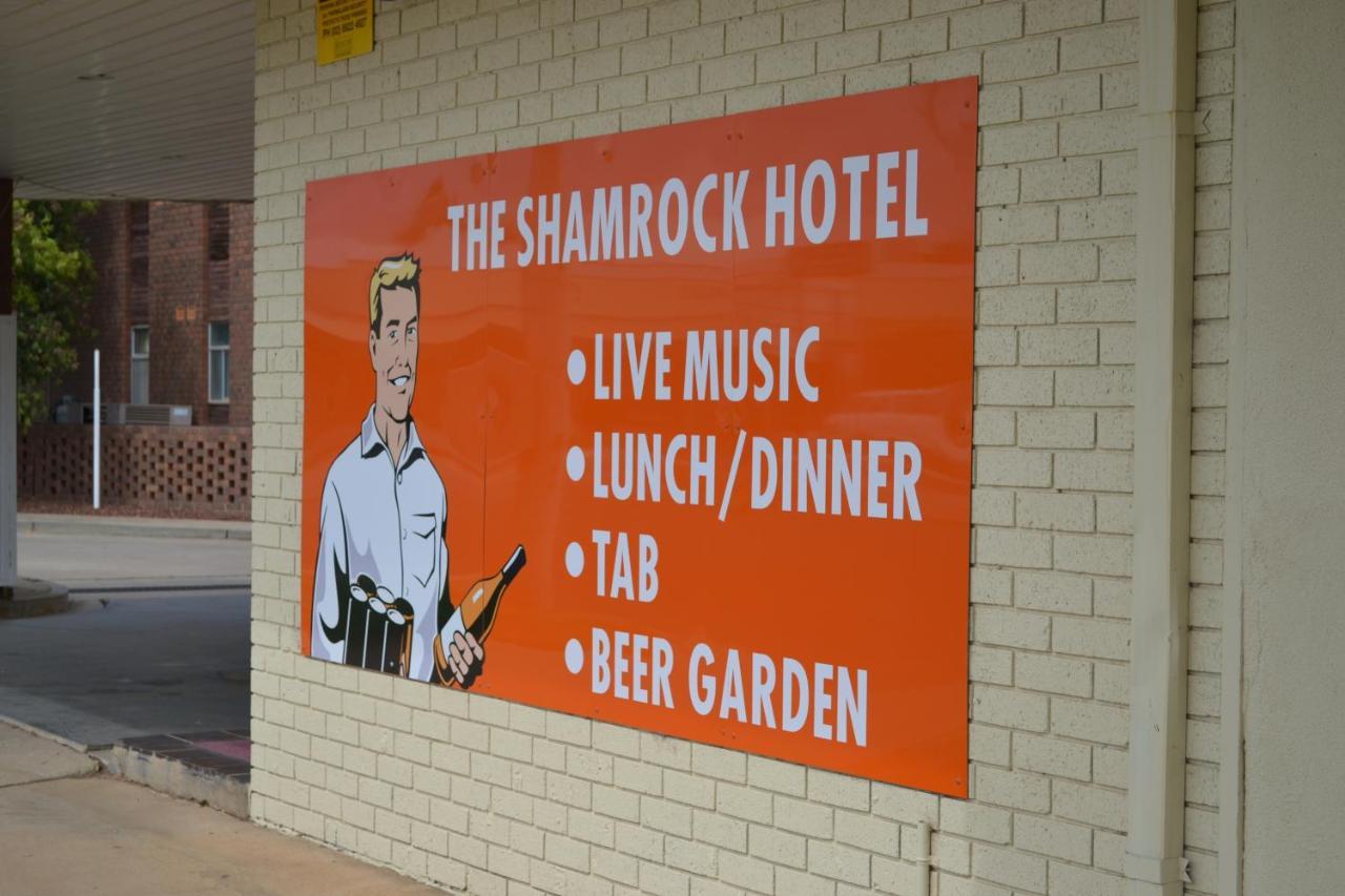 Shamrock Hotel Motel Balranald Exterior photo